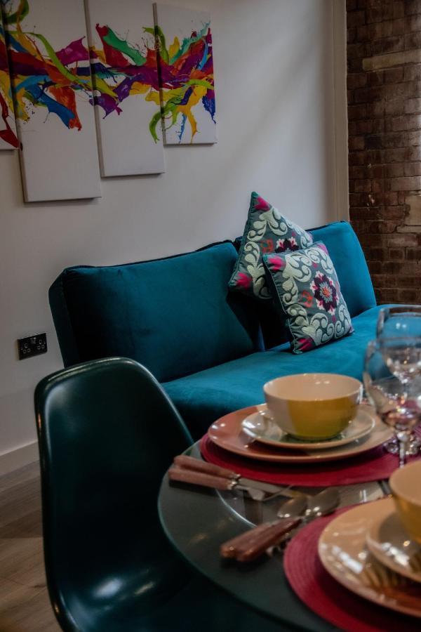 בראדפורד Bv Lush Apartment At Conditioning House Bradford מראה חיצוני תמונה