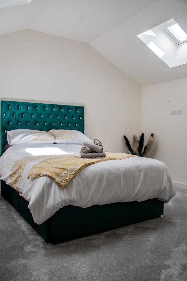 בראדפורד Bv Lush Apartment At Conditioning House Bradford מראה חיצוני תמונה